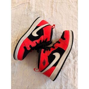 Nike Air Jordan 1 Mid (TD) "Infrared" Toddler Sneaker 640735-061 Sz 10C